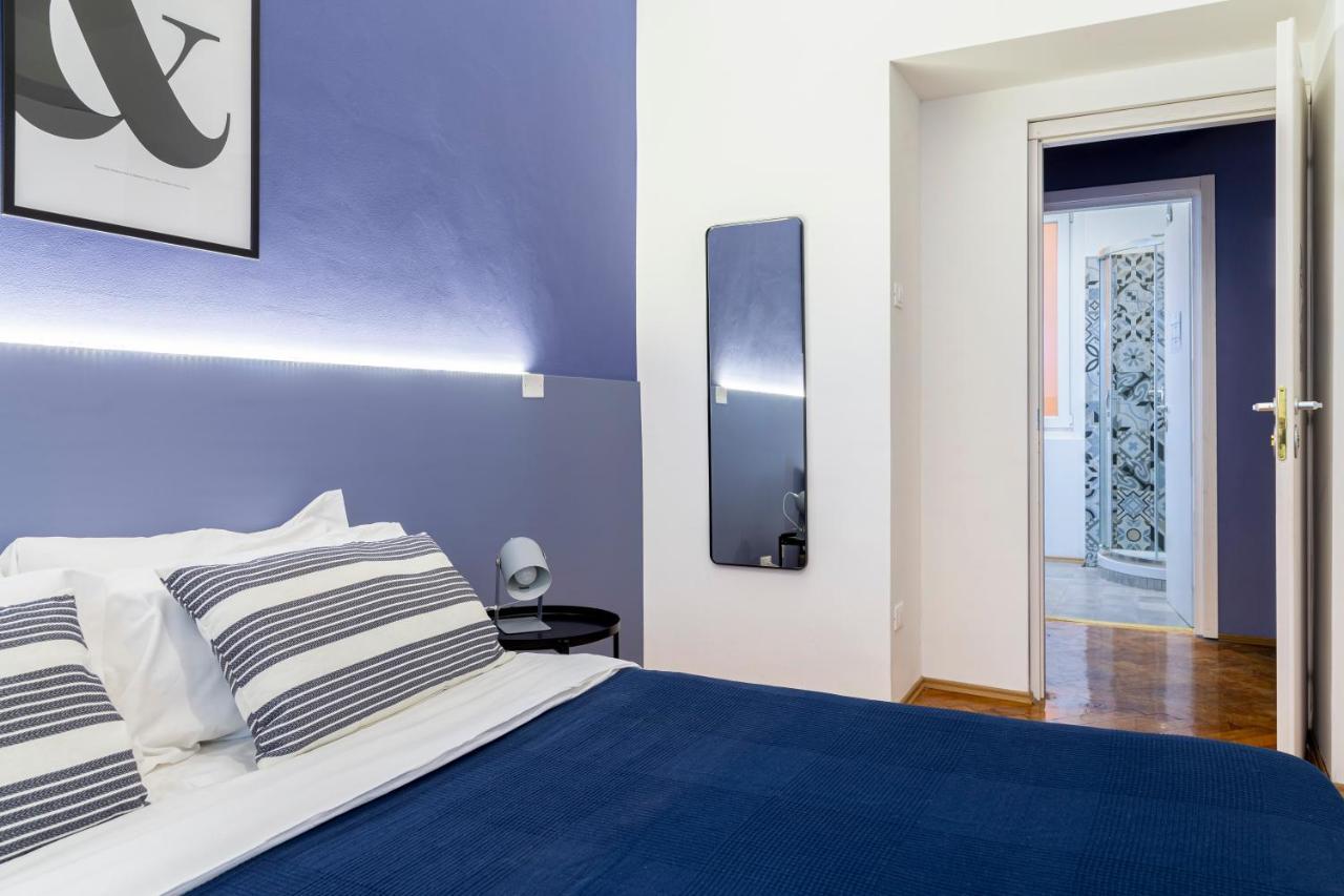 Pregiata Camera Con Bagno Privato - Blu Di Persia ตรีเอสเต ภายนอก รูปภาพ